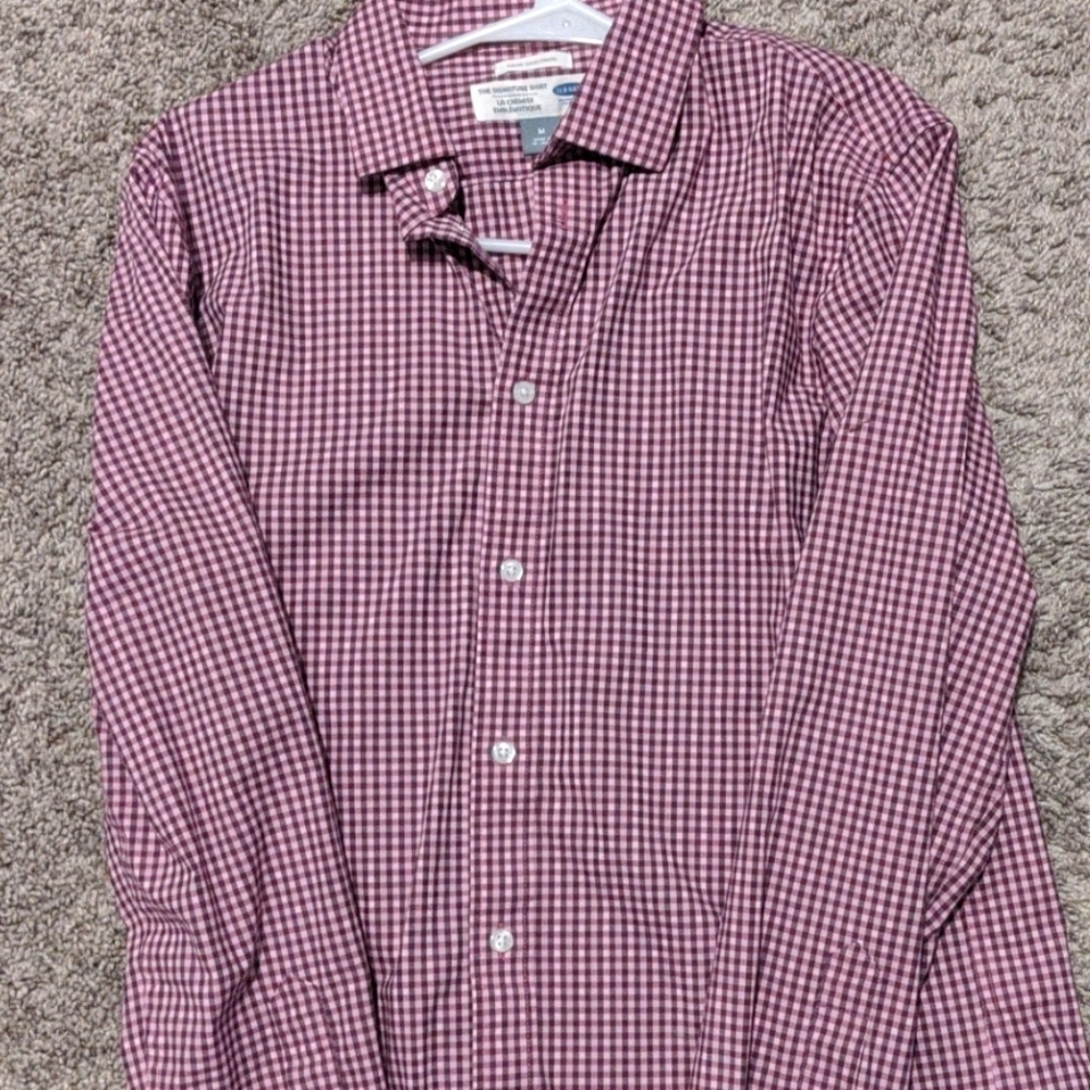 2 for $10 ⭐Old Navy Button Up Shirt